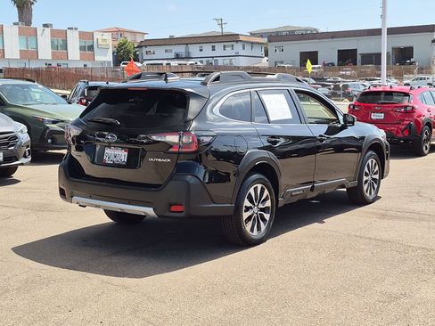 Certified 2025 Subaru Outback Limited AWD/4WD image 8
