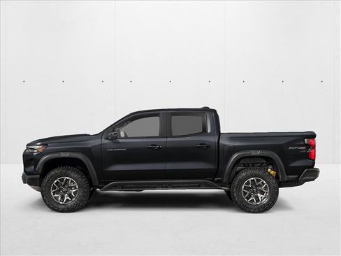 New 2026 Chevrolet Colorado ZR2 w/ Technology Package AWD/4WD image 3