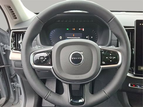 New 2026 Volvo XC90 B6 Plus w/ Protection Package Premier image 10