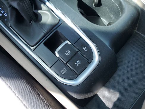 Used 2020 Hyundai Santa Fe SEL w/ Cargo Package image 26