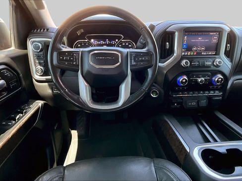 Used 2022 GMC Sierra 1500 Denali w/ Denali Reserve Package AWD/4WD image 6