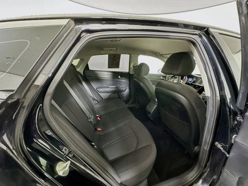 Used 2019 Kia Optima LX image 28
