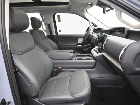 New 2026 Ford Expedition Active RWD image 16