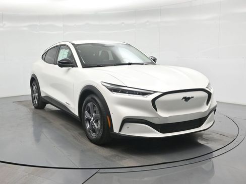 Certified 2023 Ford Mustang Mach-E Select image 25