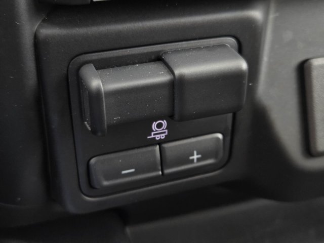Used 2022 GMC Sierra 1500 SLT AWD/4WD image 30