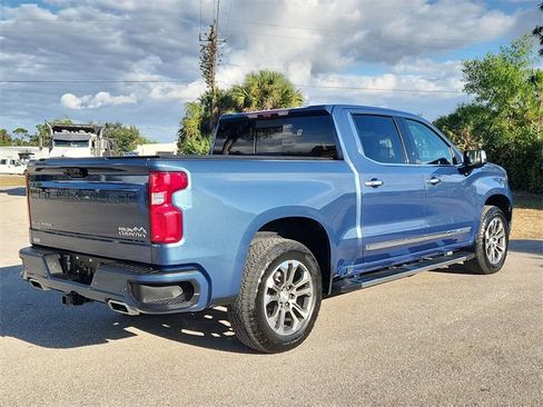 Certified 2024 Chevrolet Silverado 1500 High Country w/ Technology Package image 4