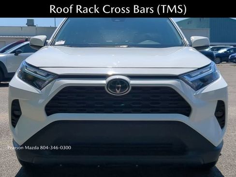 Used 2025 Toyota RAV4 XLE FWD image 9