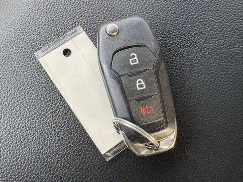 Used 2024 Ford F150 XLT w/ Mobile Office Package image 29