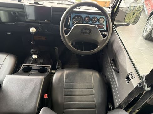 Used 1994 Land Rover Defender 90 image 20