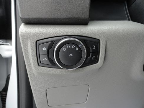 Certified 2021 Ford F250 XL w/ Power Equipment Group image 11