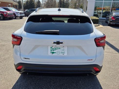 New 2026 Chevrolet Trax RS w/ Driver Confidence Package image 8