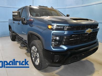 Used 2024 Chevrolet Silverado 2500 Custom w/ Custom Value Package