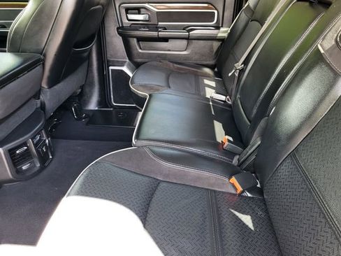 Used 2024 RAM 2500 Laramie AWD/4WD image 21