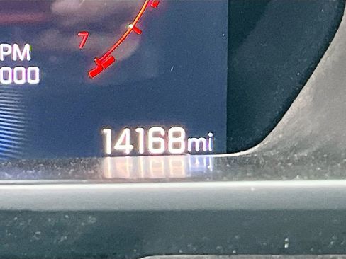 Used 2024 Chevrolet Colorado Trail Boss image 12