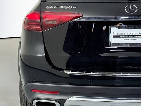 Certified 2025 Mercedes-Benz GLE 450e 4MATIC image 16