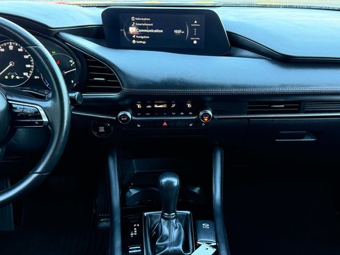 Used 2024 MAZDA MAZDA3 s image 16