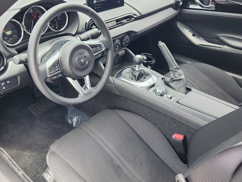 New 2026 MAZDA MX-5 Miata Club RWD image 25