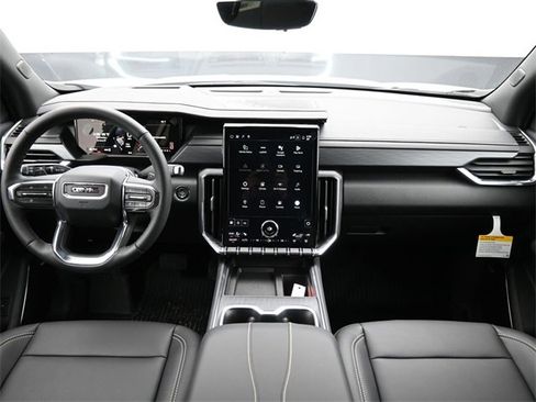 Used 2026 GMC Acadia Elevation w/ Elevation Premium Package image 12