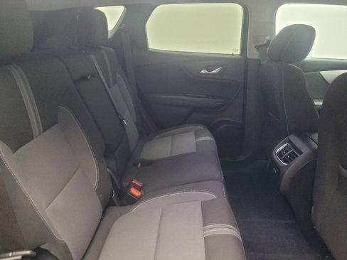 Used 2024 Chevrolet Blazer LT w/ Convenience Package FWD image 19