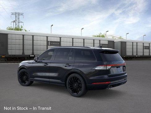 New 2026 Lincoln Aviator Reserve w/ Jet Appearance Package image 4