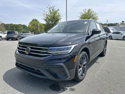 Certified 2022 Volkswagen Tiguan SE