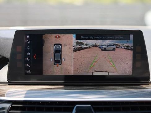 Used 2018 BMW 540i RWD image 40
