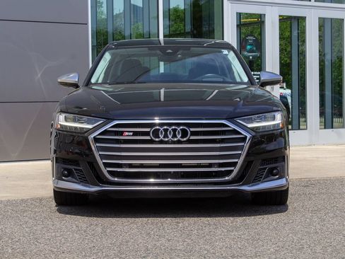 Used 2020 Audi S8 L AWD/4WD image 2