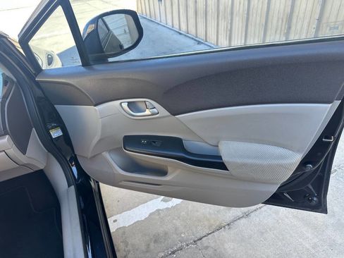 Used 2012 Honda Civic LX image 10