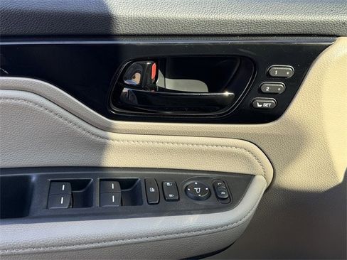 Used 2023 Honda Odyssey Touring image 24