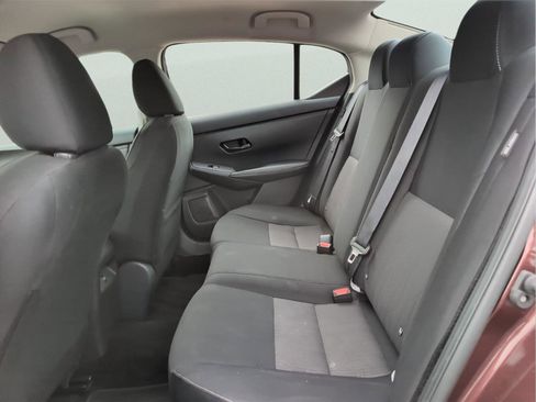 Used 2024 Nissan Sentra SV FWD image 27