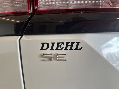 New 2026 Volkswagen Atlas Peak Edition AWD/4WD image 32