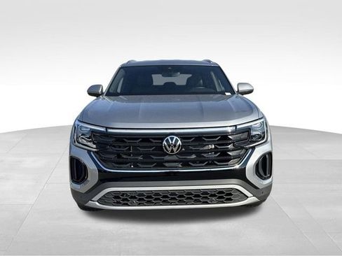 New 2026 Volkswagen Atlas Cross Sport SE AWD/4WD image 8