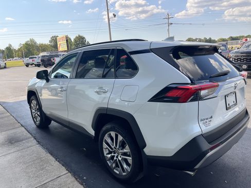 Used 2022 Toyota RAV4 Limited w/ Limited Grade Weather Package AWD/4WD image 6