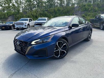 Used 2024 Nissan Altima 2.5 SR