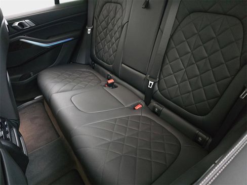 Used 2024 BMW X5 xDrive50e w/ Parking Assistance Package image 17