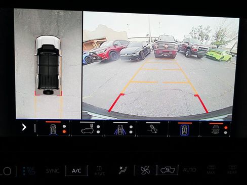 Used 2025 GMC Hummer EV 3X AWD/4WD image 16