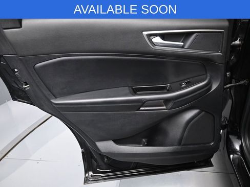 Used 2016 Ford Edge SEL w/ Equipment Group 201A image 22