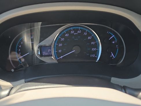 Used 2012 Toyota Sienna XLE w/ XLE Navigation Pkg image 22