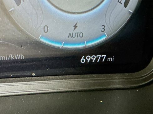 Used 2022 Hyundai Kona Limited image 23