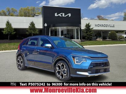 Certified 2023 Kia Niro SX Touring