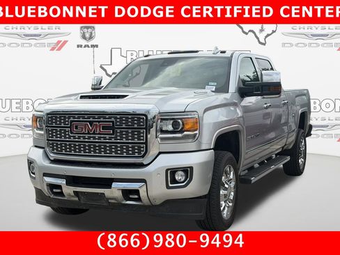 Used 2019 GMC Sierra 2500 Denali w/ Duramax Plus Package AWD/4WD image 1