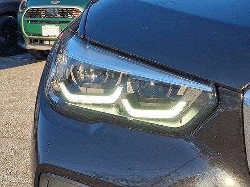 Used 2023 BMW X5 xDrive40i w/ Premium Package image 9