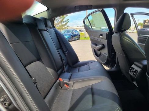 Used 2023 Nissan Altima 2.5 SL AWD/4WD image 23