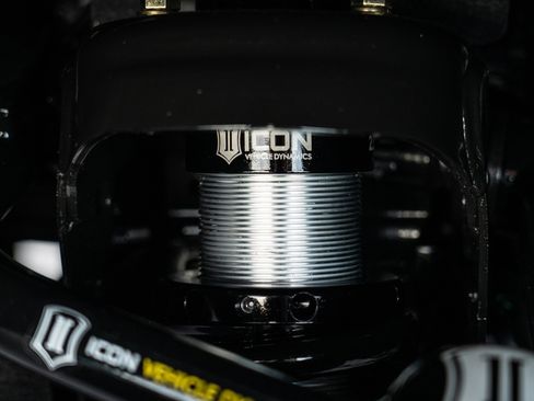 New 2025 Ford Bronco Badlands image 26