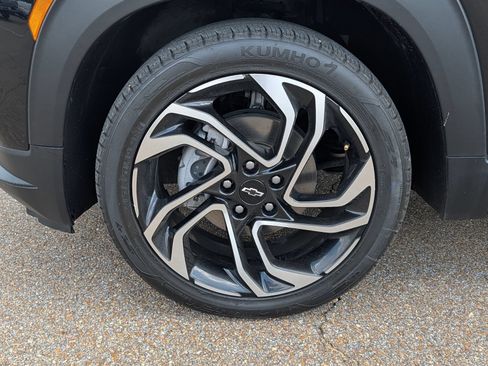 Used 2024 Chevrolet TrailBlazer RS FWD image 27