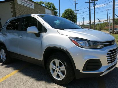 Used 2022 Chevrolet Trax LS w/ Tint and Cruise Package