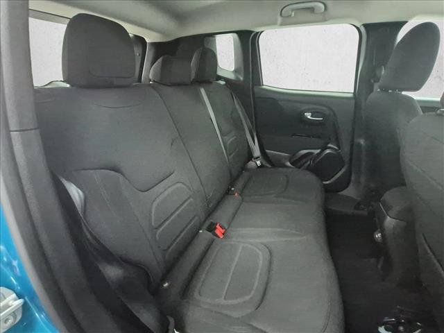 Used 2021 Jeep Renegade Latitude AWD/4WD image 22