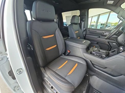 New 2026 GMC Sierra 2500 AT4 w/ AT4 Premium Plus Package AWD/4WD image 19
