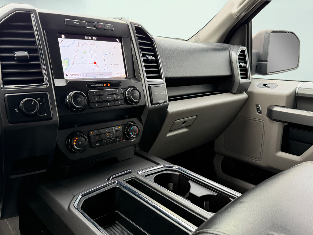 Used 2019 Ford F150 XLT w/ Equipment Group 302A Luxury RWD image 14