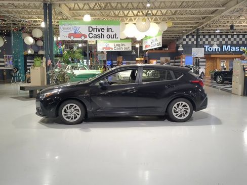 Used 2024 Subaru Impreza 2.0i w/ Popular Package #2 AWD/4WD image 11